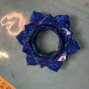 Sapphire sparkle lotus flower candle holder